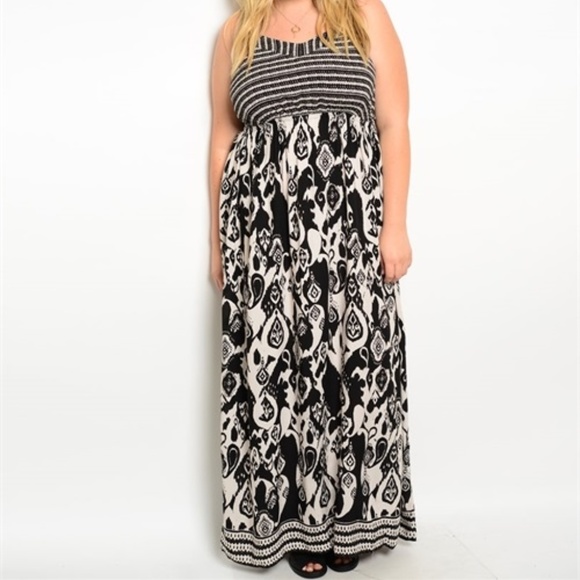 Plus Size Boho Stripe & Paisley Print Maxi Dress - Picture 2 of 3